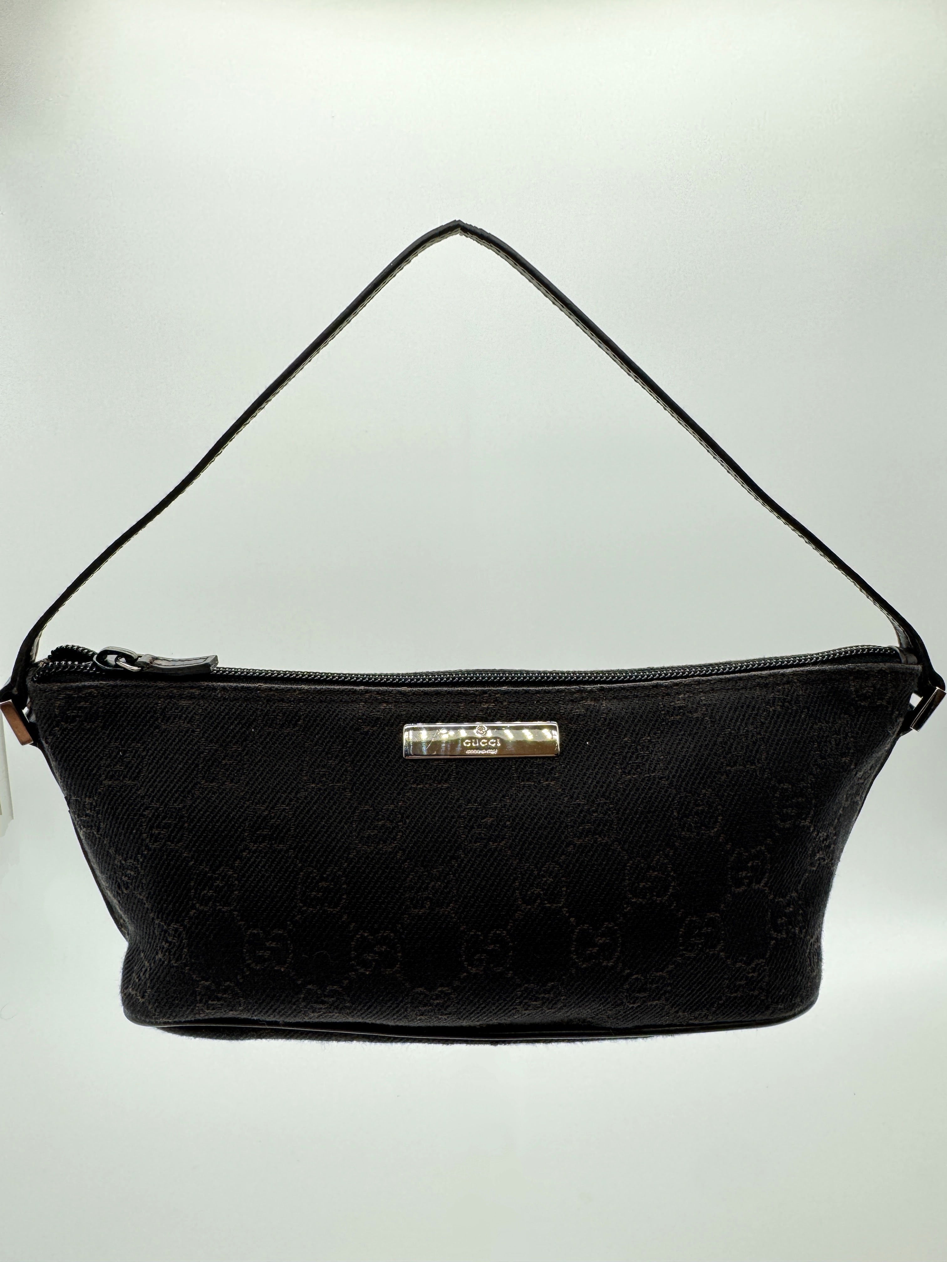 Gucci Boat Pochette Black Canvas