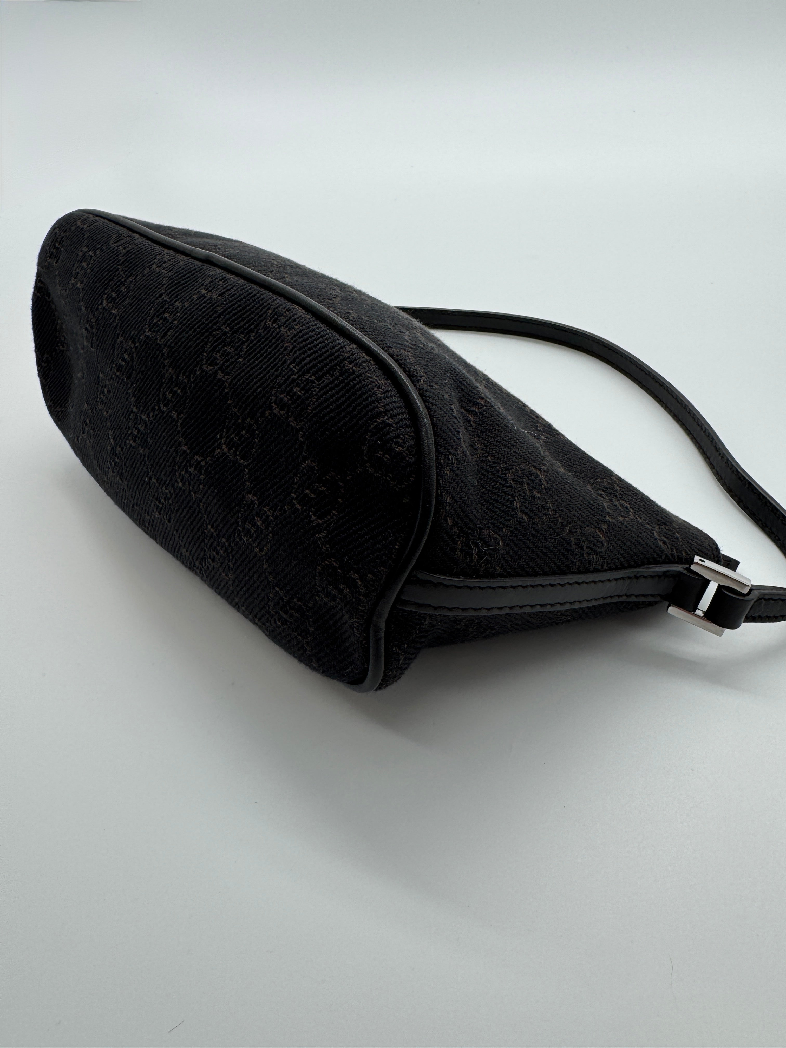 Gucci Boat Pochette Black Canvas