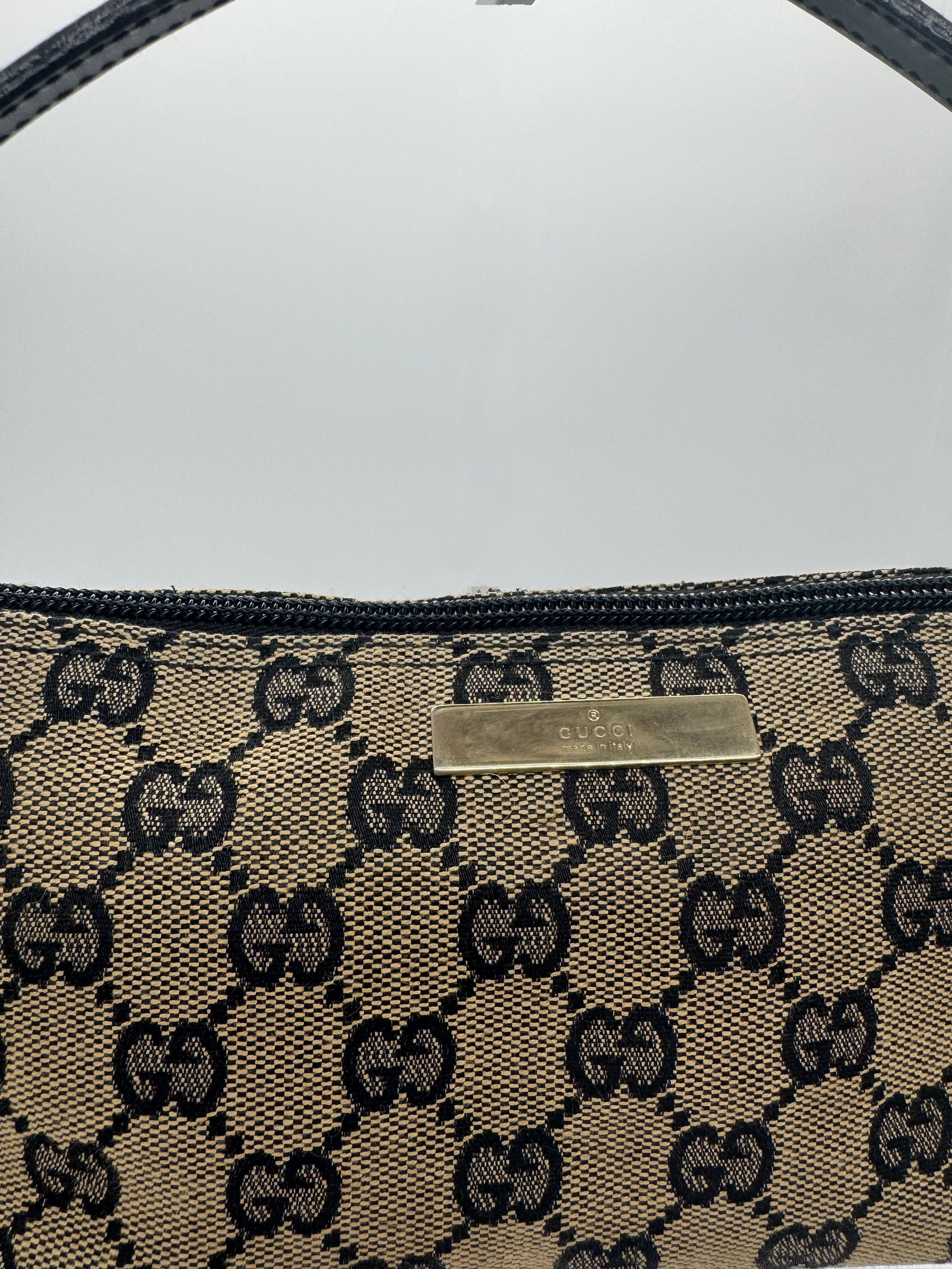 Gucci Boat Pochette Handbag