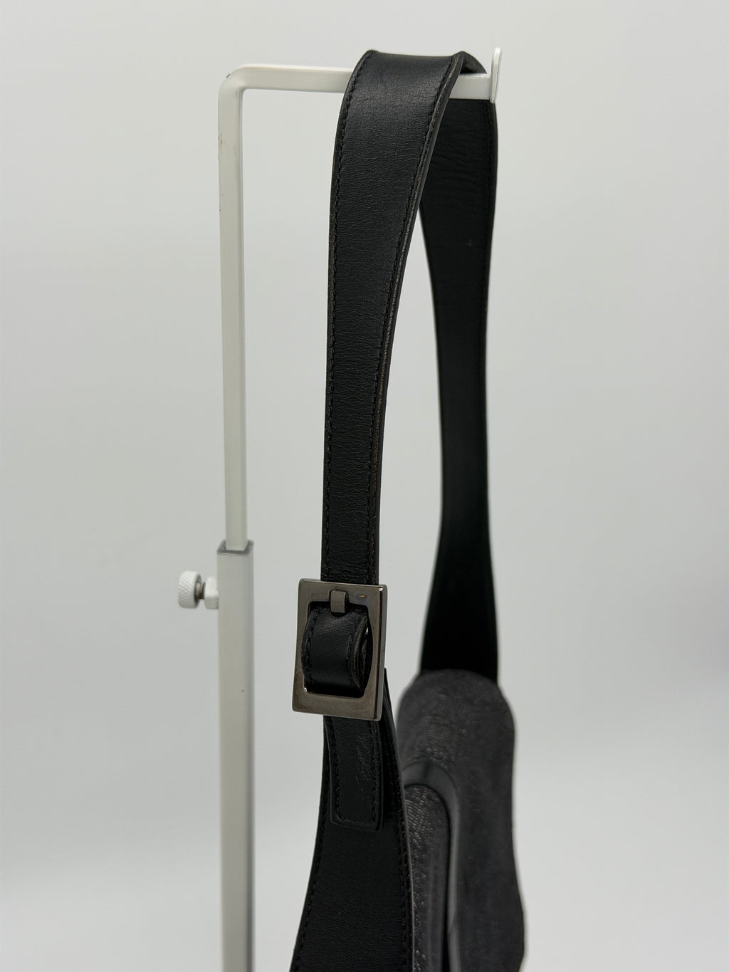 Gucci Jackie in Black Canvas Monogram