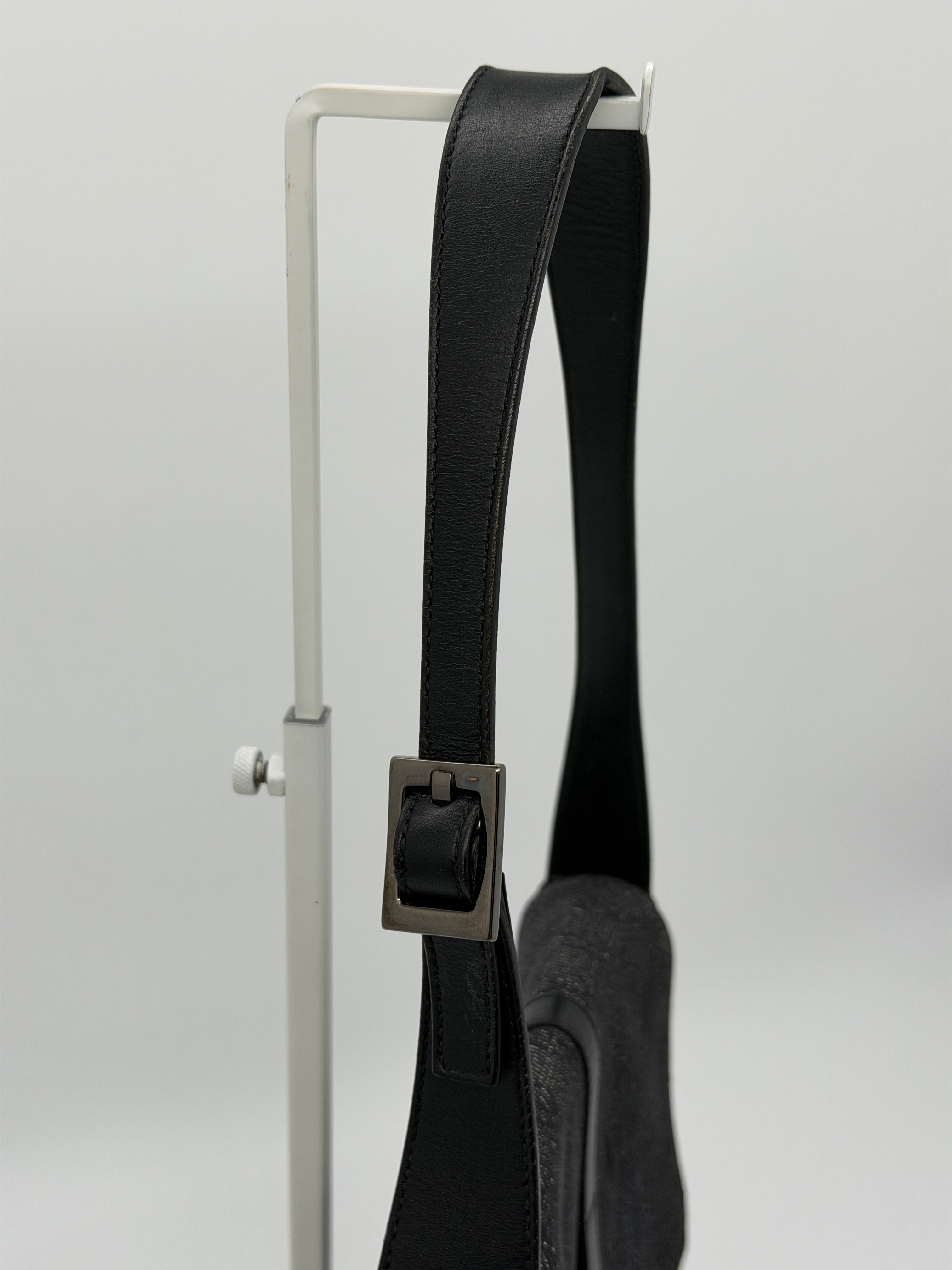 Gucci Jackie in Black Canvas Monogram
