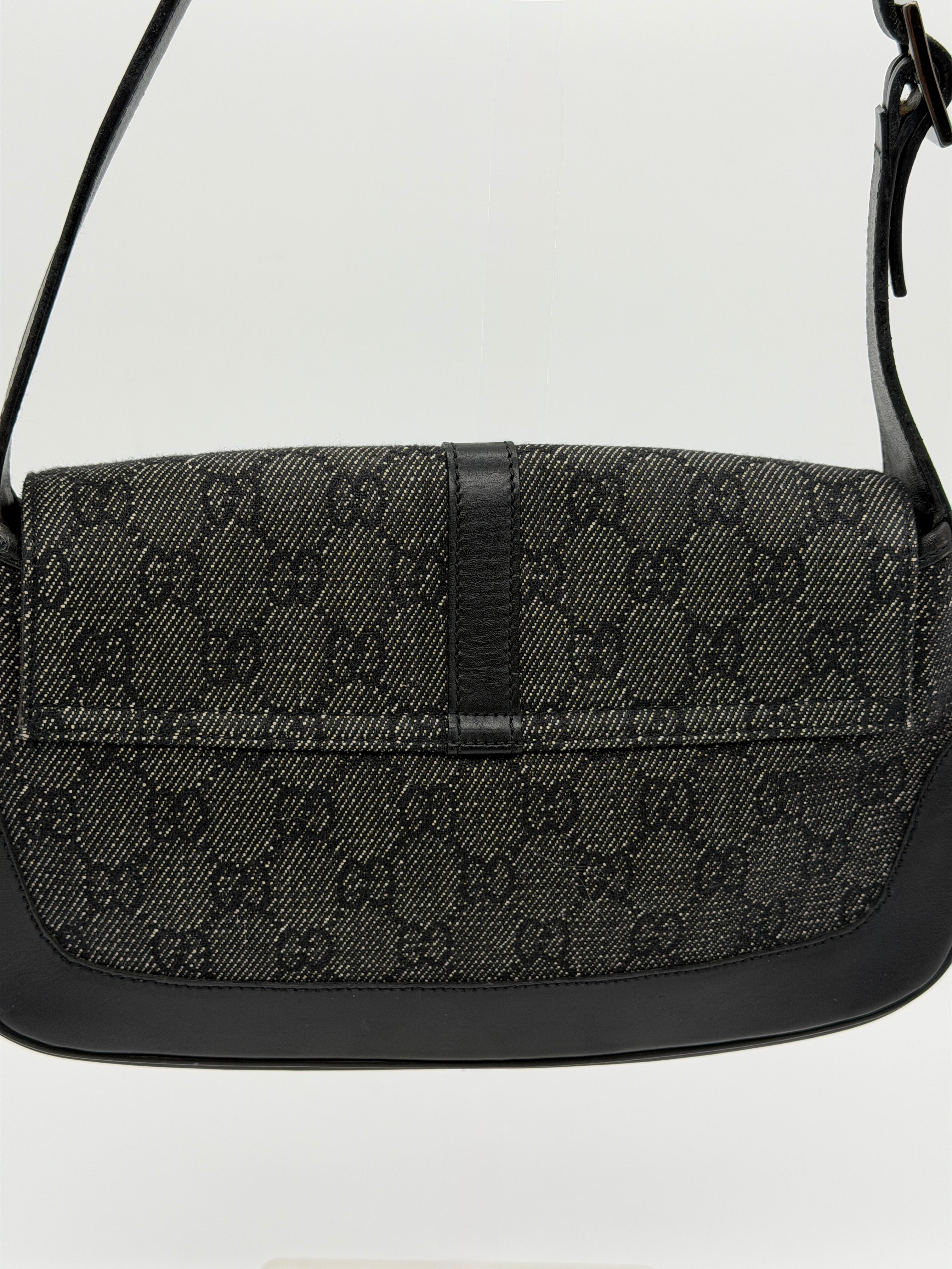Gucci Jackie in Black Canvas Monogram