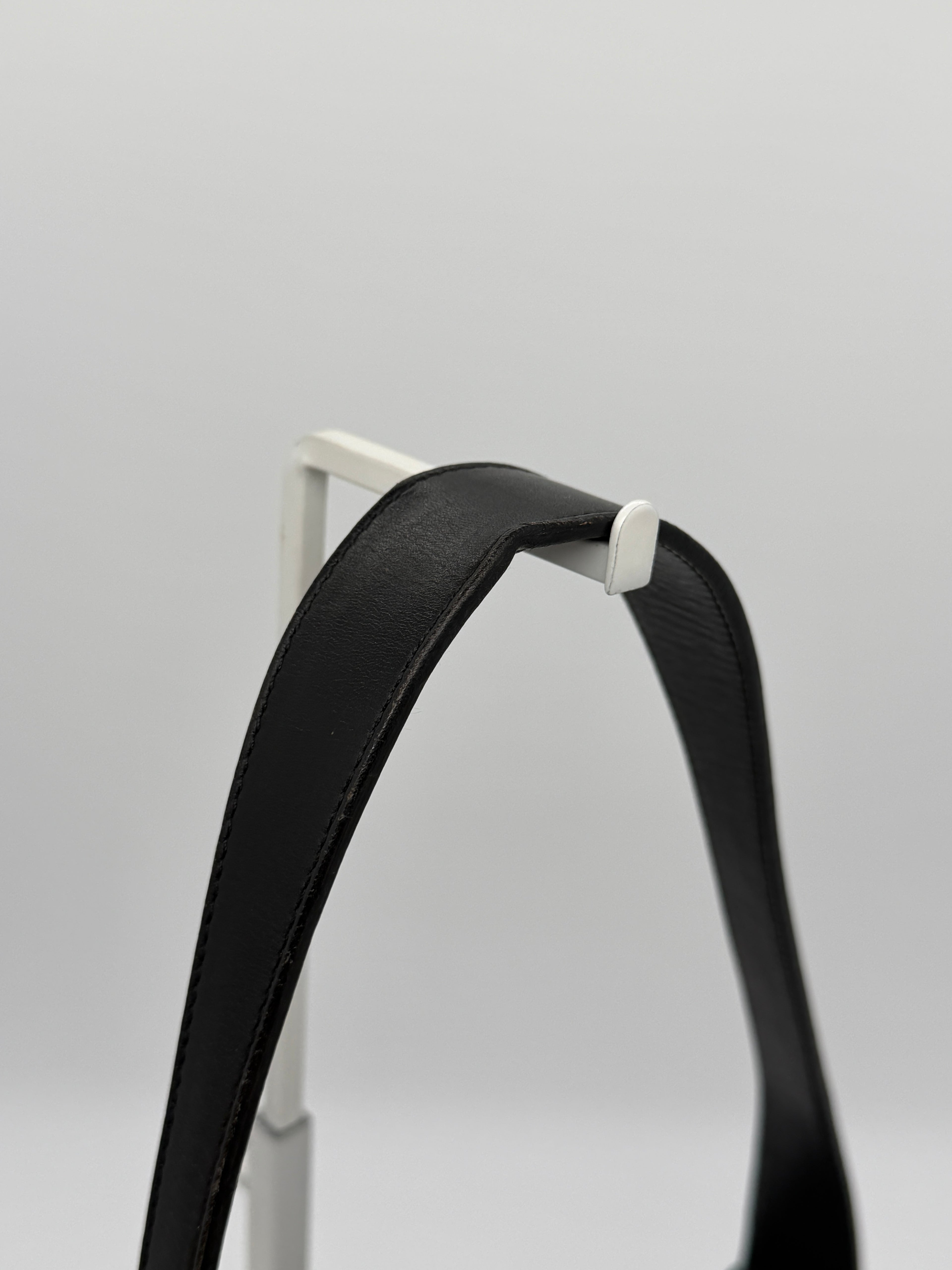 Gucci Jackie in Black Canvas Monogram