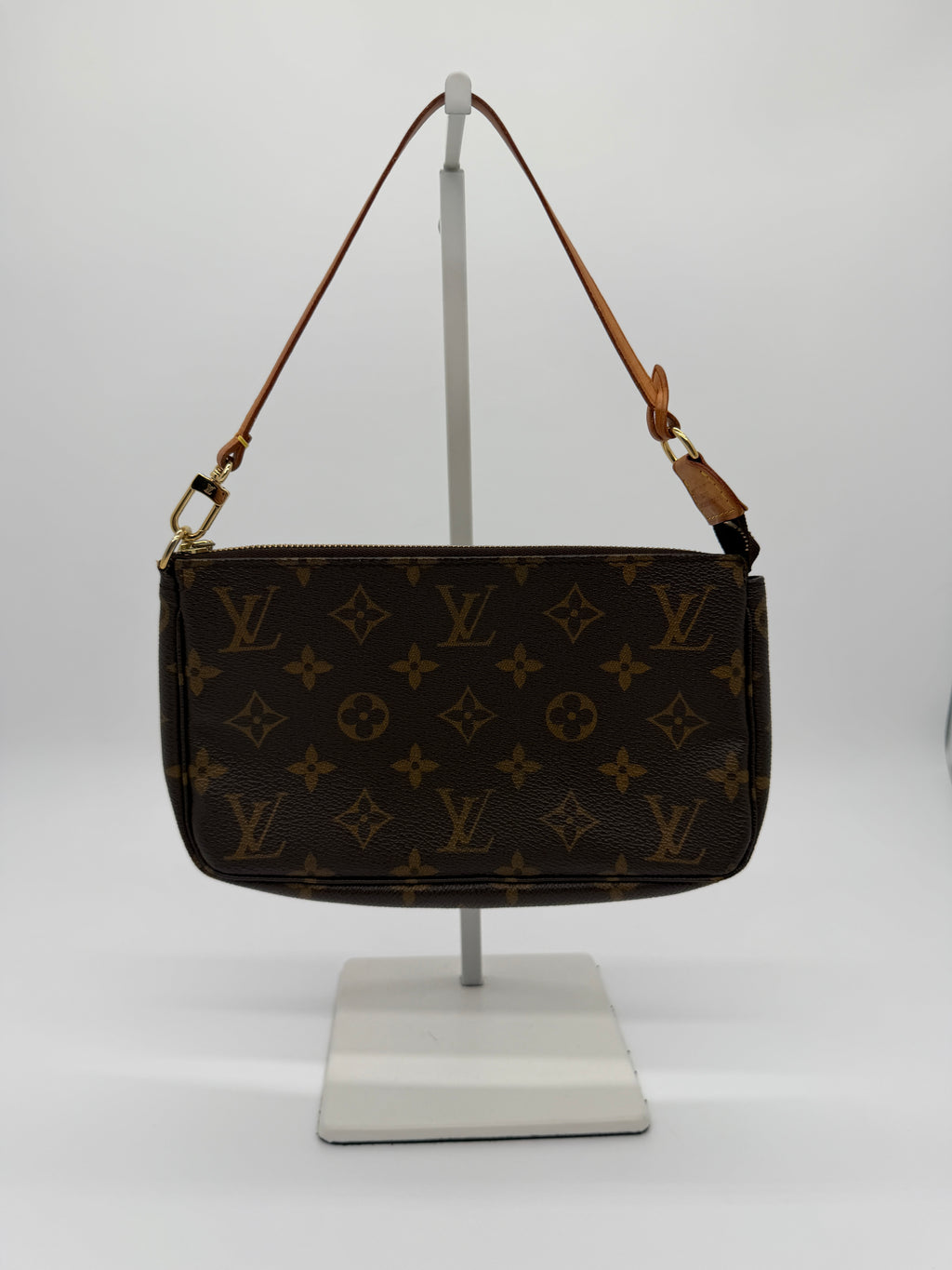Louis Vuitton Monogram Pochette
