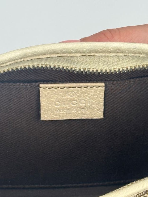 Gucci Abbey D Ring Pochette