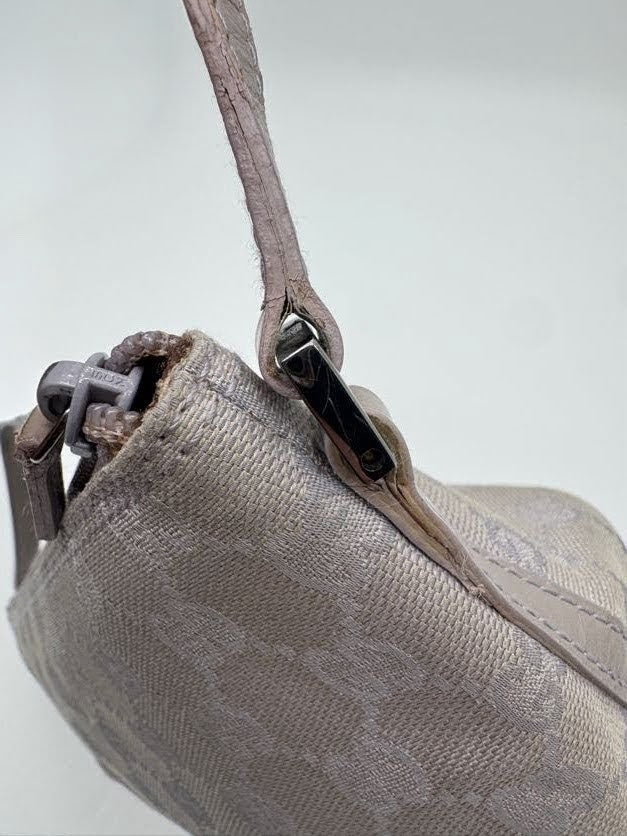 Gucci Boat Pochette in Lilac Purple