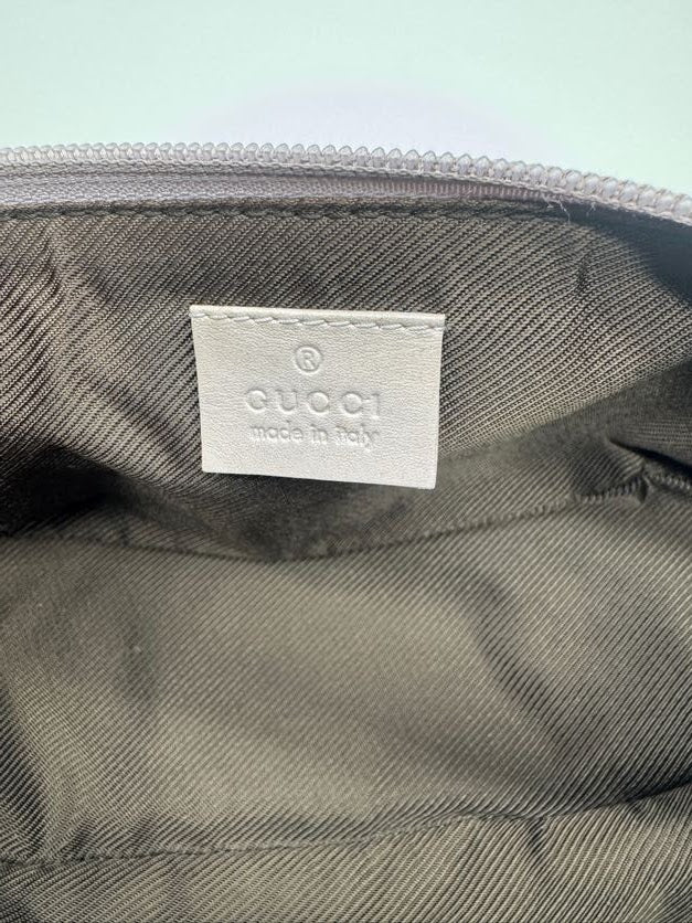 Gucci Boat Pochette in Lilac Purple