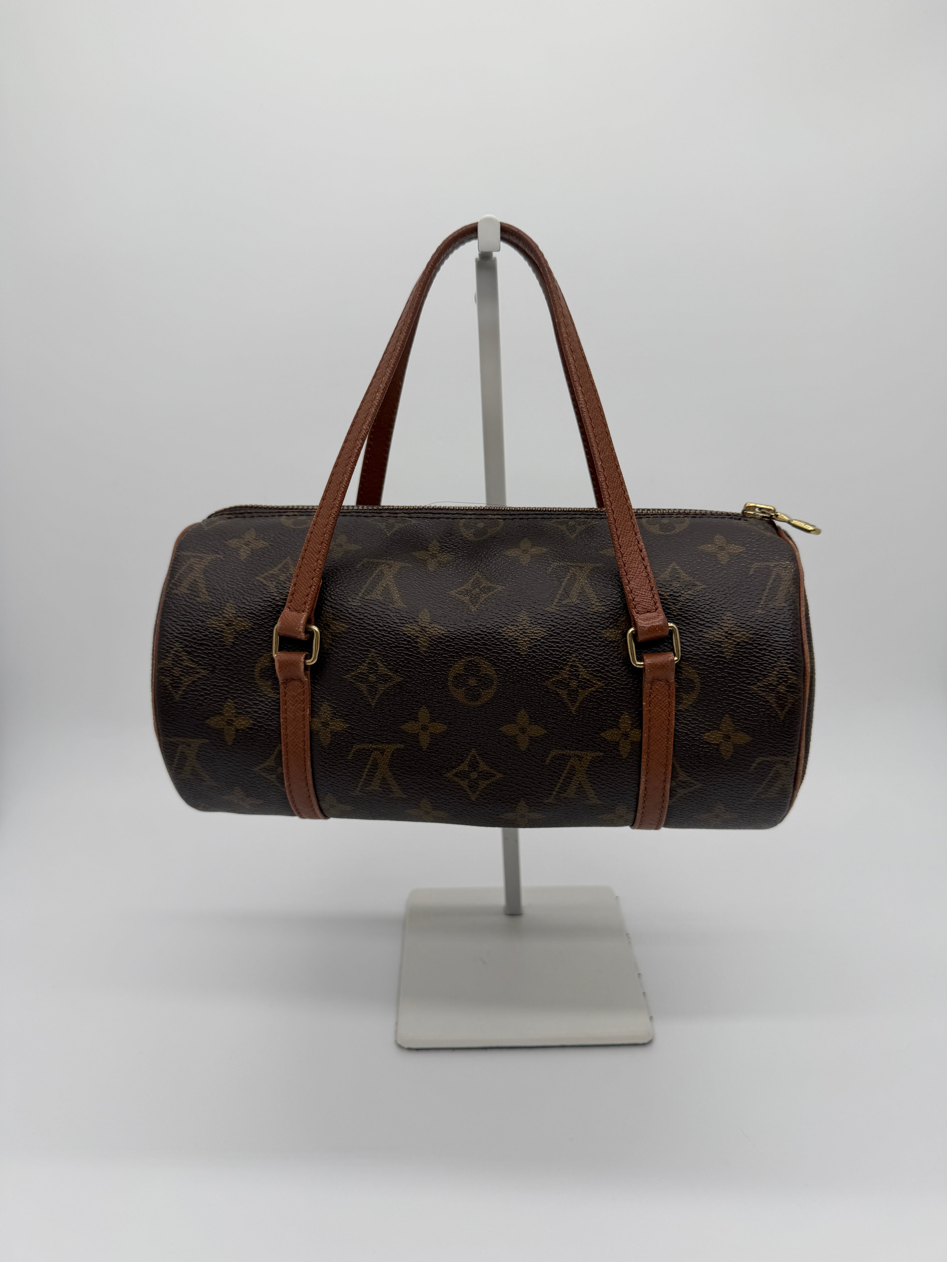 Louis Vuitton Papillon 26