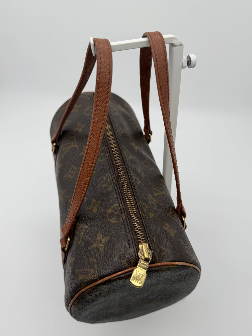 Louis Vuitton Papillon 26