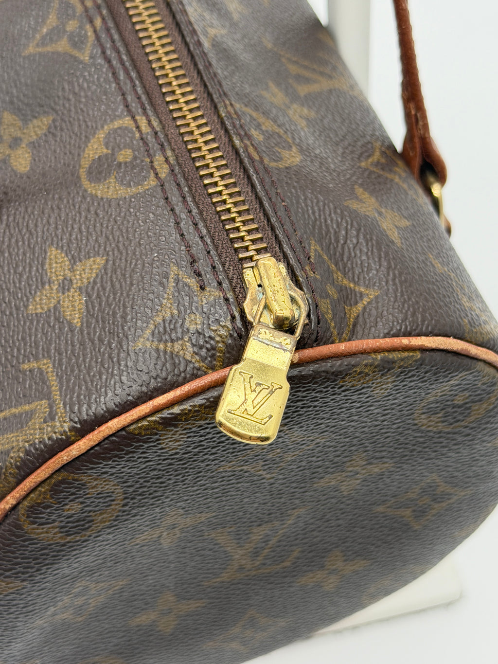 Louis Vuitton Papillon 26