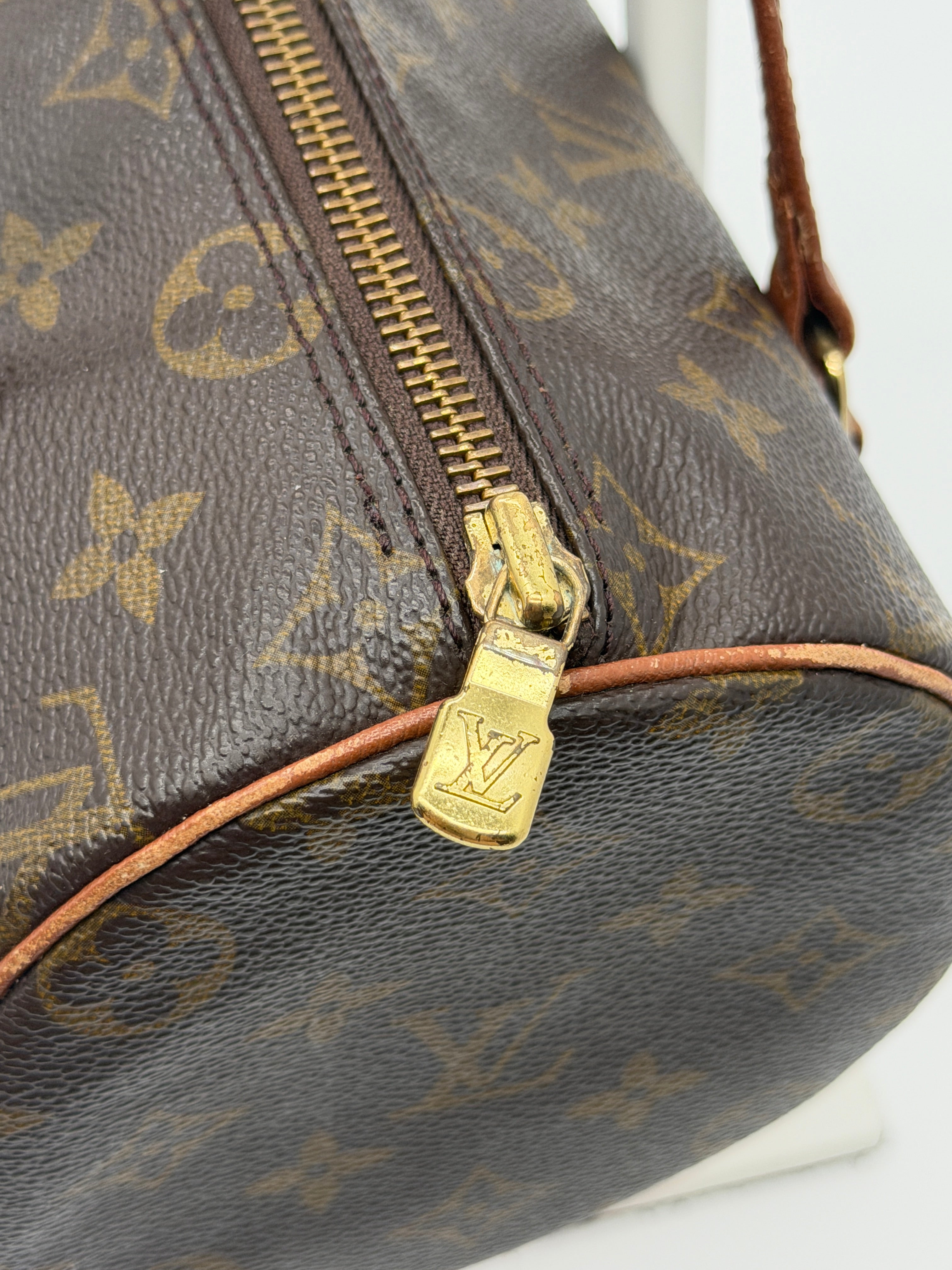 Louis Vuitton Papillon 26