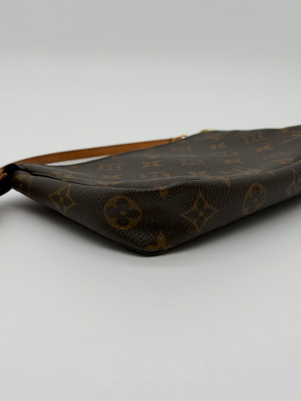 Louis Vuitton Monogram Pochette with Original Dustbag