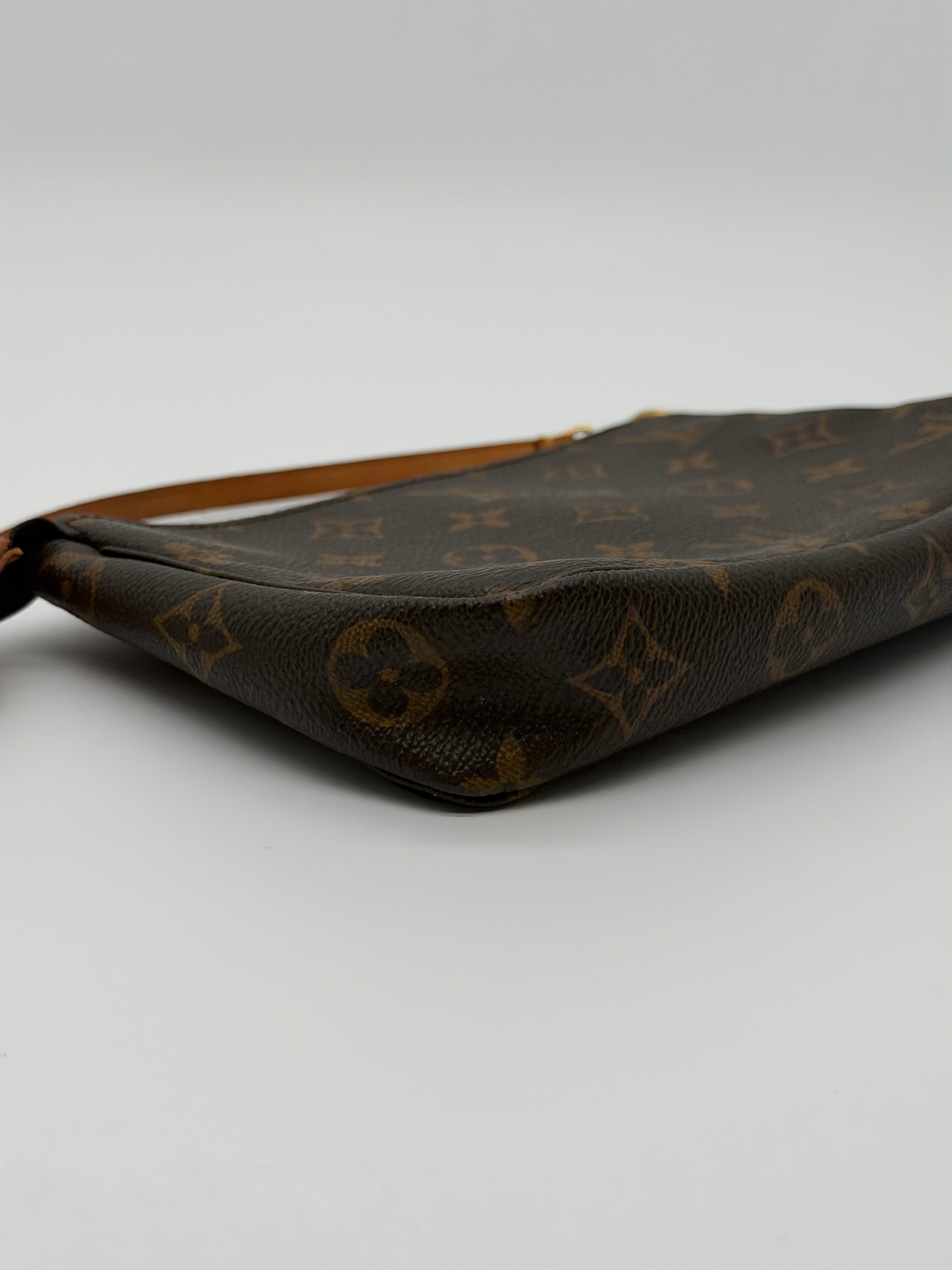 Louis Vuitton Monogram Pochette with Original Dustbag