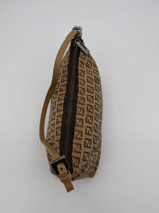 Fendi Zucchino Pochette in Light Brown