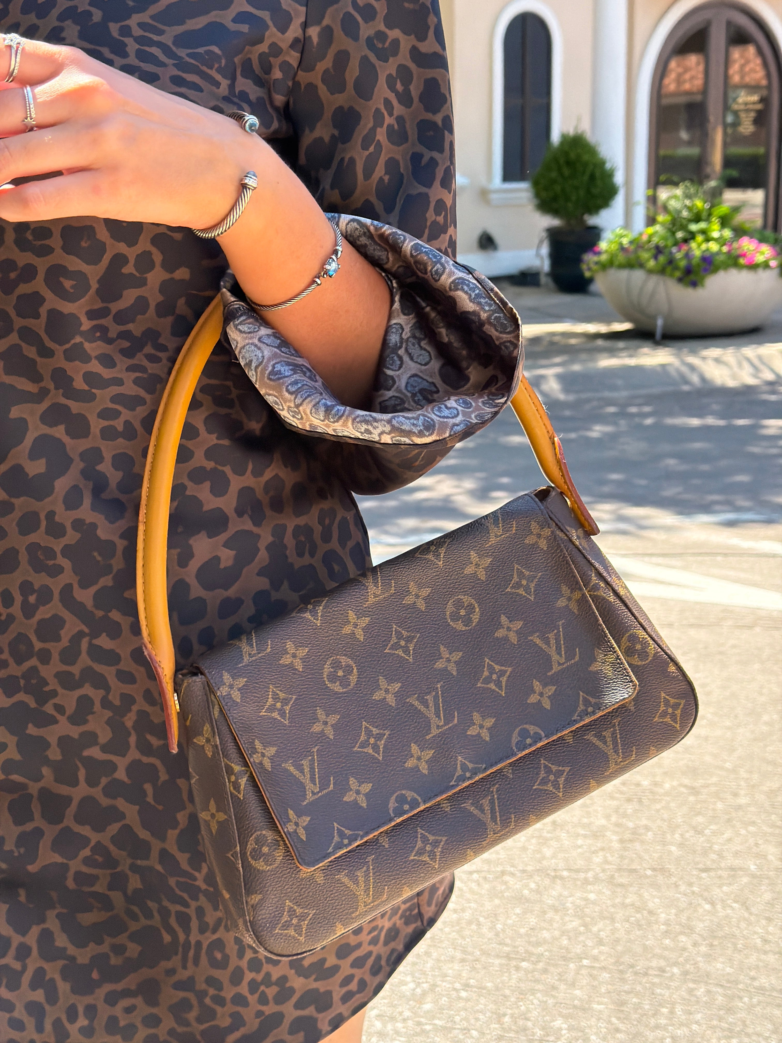 Louis Vuitton Monogram Looping Mini