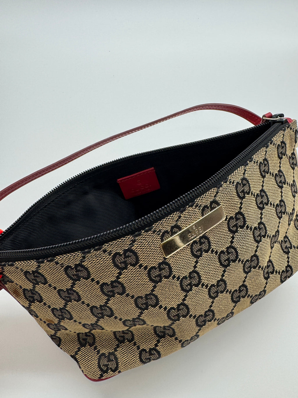 Gucci GG Boat Pochette in Brown with Red LeatherTrim